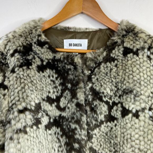 BB Dakota Snake Python Mobwife Faux Fur Vegan Short Jacket Coat Taupe Womens XL - Picture 3 of 14